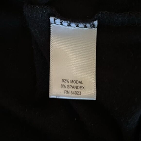 Banana Republic black v-neck top, L - Picture 5 of 7